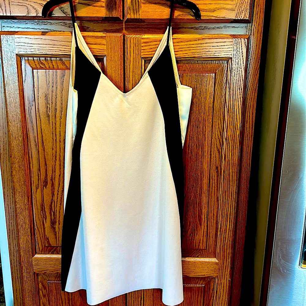 Zara dress size 8